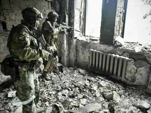 روسی حملے کے بعد کیف کی 1,700 عمارتیں ہیٹنگ سے محروم