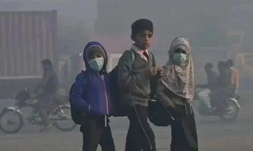 Sindh extends adjusted school timings until Feb 4 amid cold wave