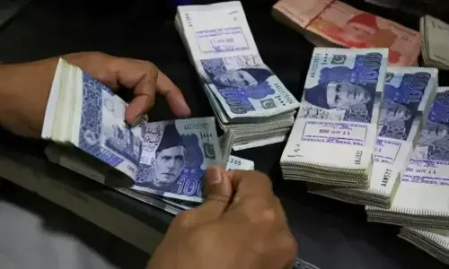 گردشی قرضوں میں 224 ارب روپے اضافے کی خبریں مسترد، پاور ڈویژن نے رپورٹ گمراہ کن قرار دے دی