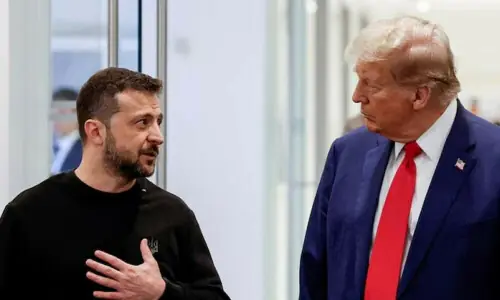 US links security guarantees for Ukraine to peace deal ceding Donbas, FT reports