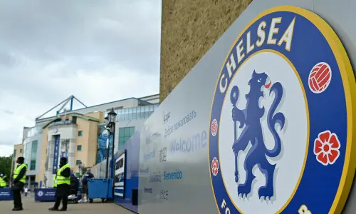 Chelsea urge vigilance after two fans injured ahead of Napoli match