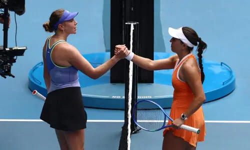 Jessica Pegula sees off fellow American Anisimova to reach first Australian Open semi