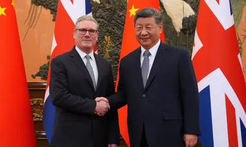 Britain&rsquo;s Starmer seeks fresh start with China, economic wins