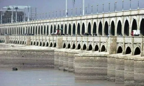 NAB Sukkur denies launching probe into barrage rehabilitation project