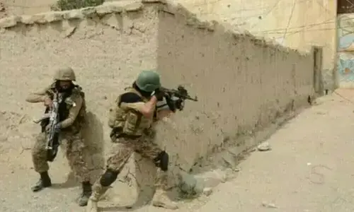 بلوچستان میں سیکیورٹی فورسز کی دو بڑی کارروائیاں، فتنة الخوارج کے 41 دہشت گرد ہلاک