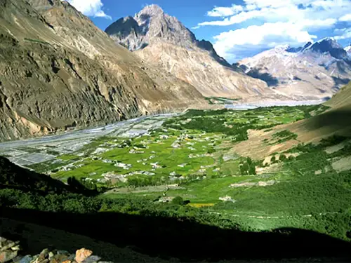 Pakistan formulates 10-year tourism strategy