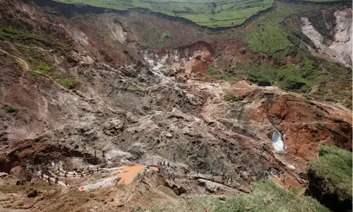 More than 200 killed in coltan mine collapse in east Congo, official says