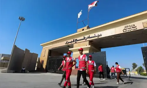 Israel reopens Gaza&rsquo;s Rafah border crossing to Egypt, with limits