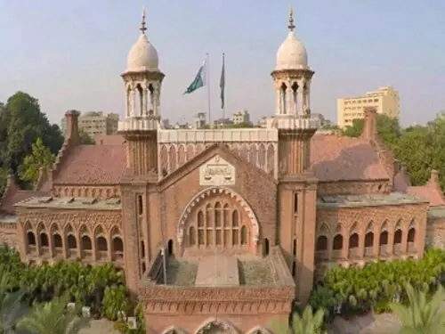 LHC seeks reply in Bhati Gate manhole deaths case