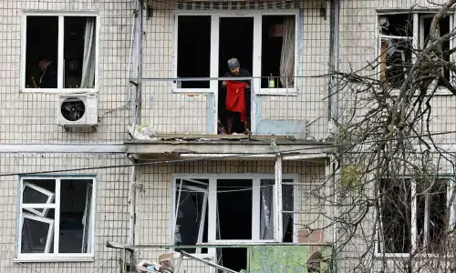 Two people hurt in Russian overnight drone on Kyiv, mayor says