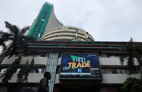 Indian shares set to open little changed ahead of RBI policy decision Indian shares set to open little changed ahead of RBI policy decision