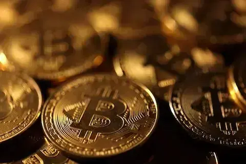 بٹ کوائن 60 ہزار ڈالر کے قریب، سرمایہ کار پیچھے ہٹنے لگے