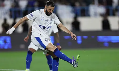 Benzema scores hat-trick on his debut for Al-Hilal Benzema scores hat-trick on his debut for Al-Hilal