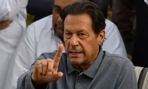 عمران خان کی میڈیکل رپورٹ اہلخانہ کے ساتھ شیئر کر دی، عطا اللہ تارڑ