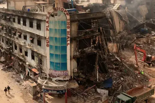 Gul Plaza tragedy: Govt working to rehabilitate shopkeepers: Murad Gul Plaza tragedy: Govt working to rehabilitate shopkeepers: Murad