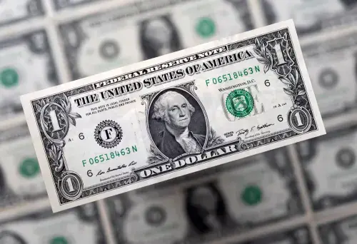 Dollar drifts lower ahead of US data, yen perks up after election