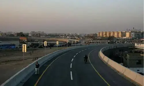 لیاری ایلیویٹڈ فریٹ کوریڈور: قومی اسمبلی کمیٹی کا کوریائی بینک کی 164 ارب روپے لاگت پر اظہار تشویش لیاری ایلیویٹڈ فریٹ کوریڈور: قومی اسمبلی کمیٹی کا کوریائی بینک کی 164 ارب روپے لاگت پر اظہار تشویش