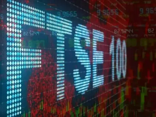 FTSE 100 touches new peak, driven by housebuilders, energy stocks