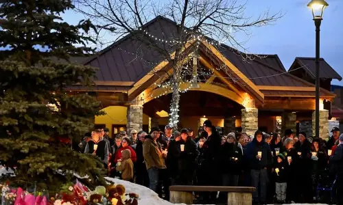 Canadian police identify 18-year-old woman as suspect in mass school shooting