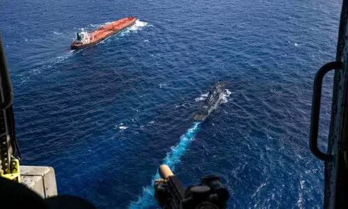 Indian Ocean: US forces board ship that fled Caribbean blockade