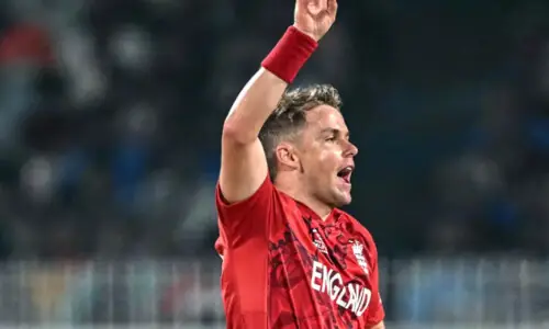 All-rounder Curran brings stuttering England to life at the death All-rounder Curran brings stuttering England to life at the death