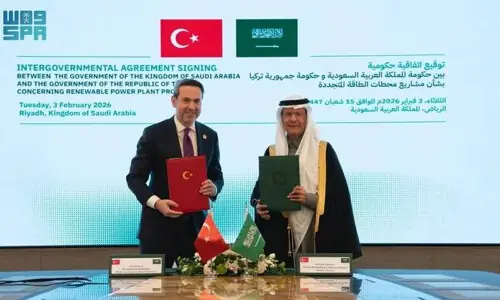Turkiye, Saudi sign major solar power deal
