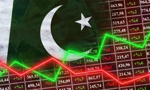 Economy: country struggles day in, day out