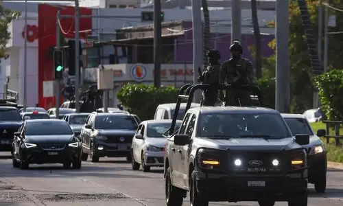 Mexican drug lord killing sparks revenge attacks; cars and businesses set ablaze, highways blocked