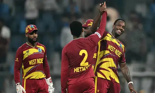 ٹی ٹوئنٹی کپ کا سپر ایٹ مرحلہ ، ویسٹ انڈیز نے زمبابوے کو 107 رنز سے شکست دیدی
