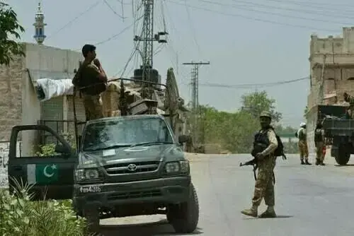 Six killed in armed attack in Balochistan Six killed in armed attack in Balochistan