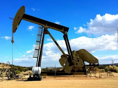 Oil prices climb