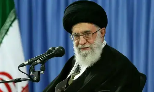 امریکہ اسرائیل کے فضائی حملوں میں آیت اللہ خامنہ ای شہید