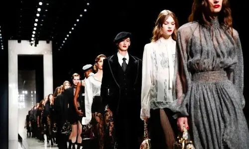 Dolce & Gabbana spotlights &ldquo;Identity&rdquo; with all‑black Milan runway