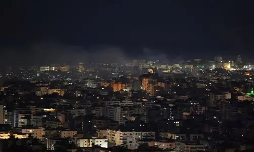 Israel strikes Beirut&rsquo;s southern suburbs after Hezbollah attacks
