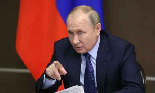 Putin urges ceasefire in Middle East in calls with UAE, Qatar leaders