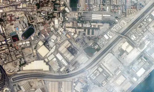 One dead as ship in Bahrain port struck by &lsquo;unknown projectiles&rsquo;