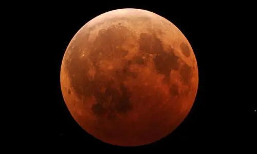 &lsquo;Blood Moon&rsquo; to be visible in Pakistan today