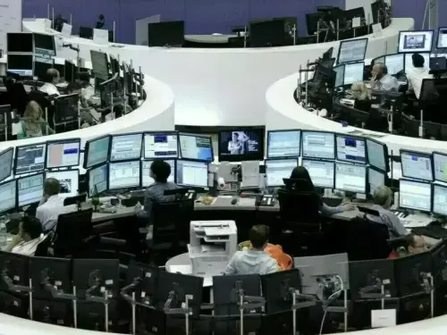 European stocks slide, gas prices soar on Iran war