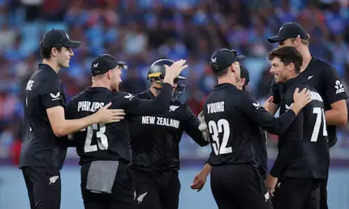 NZ captain Santner wants &lsquo;perfect game&rsquo; to halt unbeaten S Africa