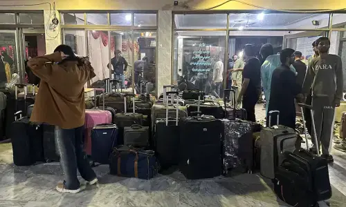 ایران اور دیگر مقامات پر پھنسے پاکستانیوں کی مدد کے لیے سی ایم یو 24 گھنٹے فعال، دفتر خارجہ
