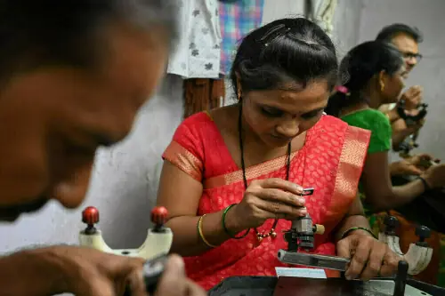 India&rsquo;s jewellery exports and diamond imports disrupted as Iran conflict escalates