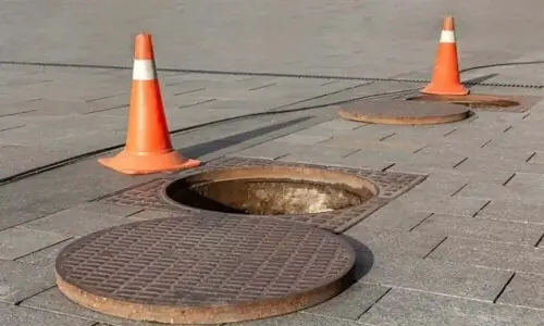 Open manholes in ICT: IHC issues notices to CDA, others