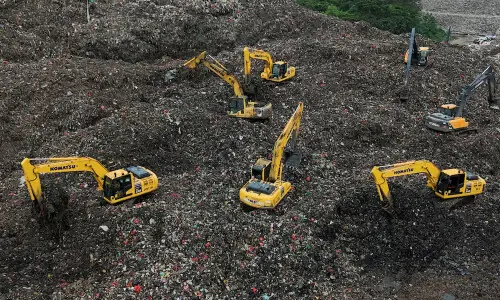 Indonesia says 7 killed in landfill collapse as rescue operation ends