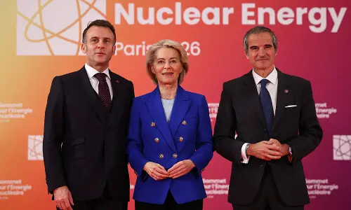 EU chief, Macron say Mideast war exposes Europe energy vulnerability