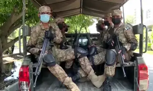 افغان طالبان کے ڈرونز کو سافٹ اور ہارڈ کل ٹیکنالوجی کے ذریعے فضا میں تباہ کردیا، آئی ایس پی آر