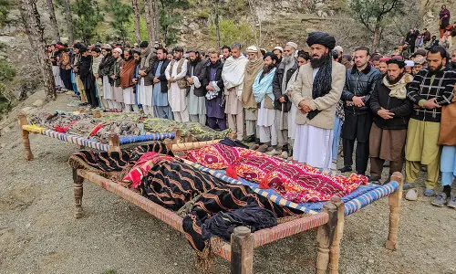 Four brothers martyred in Afghan Taliban cross-border shelling in Bajaur: Tarar