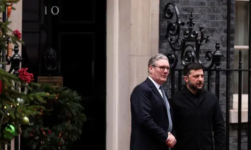 UK and Ukraine look to sell drones as Starmer shows support for Zelenskiy
