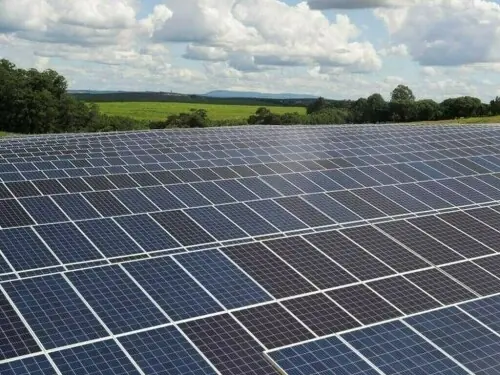 Punjab to install 150MW of solar power project at Quaid-e-Azam Solar Park