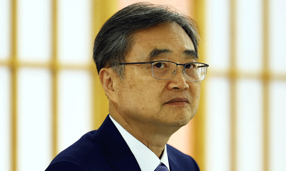 South Korea FM Cho requests Iran to ensure safety of vessels inside Strait of Hormuz