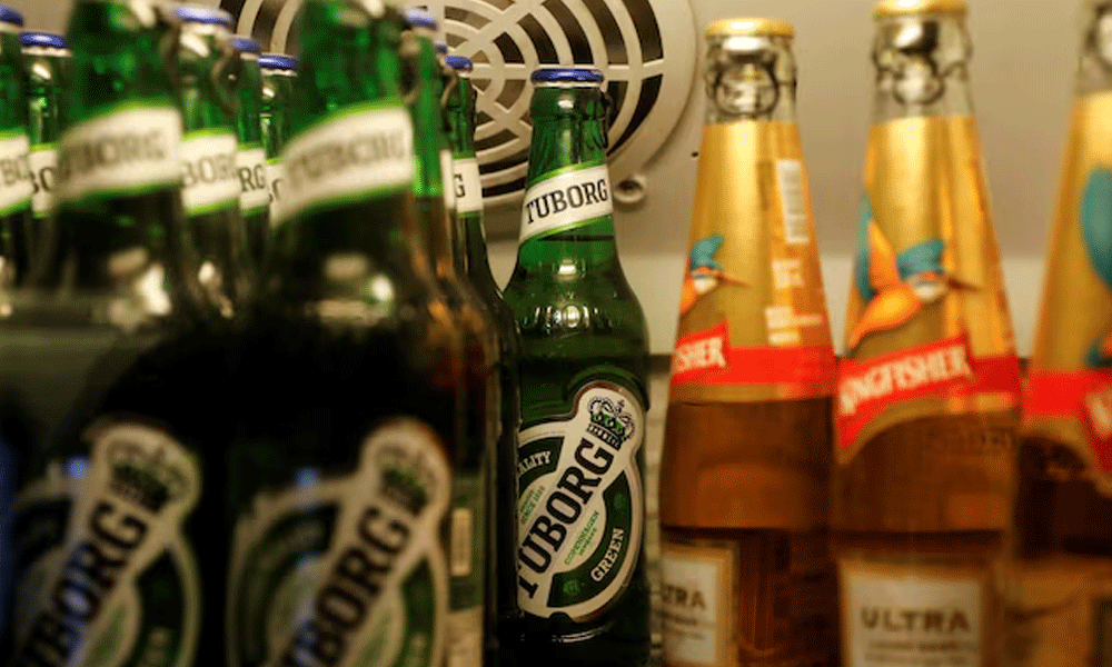 Brewers in India warn of shortages as Iran war hits glass bottle, can makers